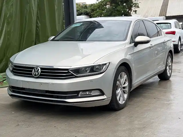 Volkswagen Magotan Magotan 2017 330tsi Dsg Luxury Model — фото