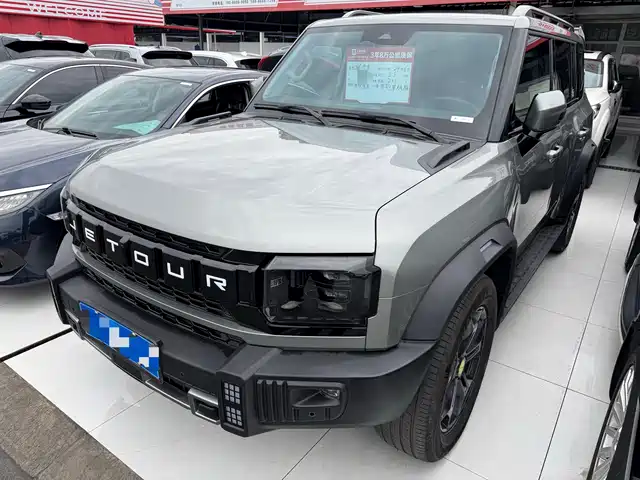 Jietu Jet Traveler Jietu Traveler 2023 2.0t Four-Wheel Drive Crossover Pro — фото