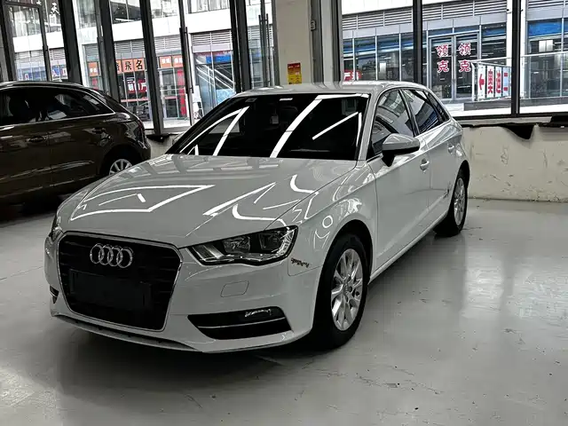 Audi Audi A3 Audi A3 2014 Sportback 35 Tfsi Automatic Enterprising — фото
