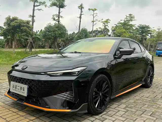 Chang'An Changan Uni-V Changan Uni-V 2024 1.5t Noble Sports Model