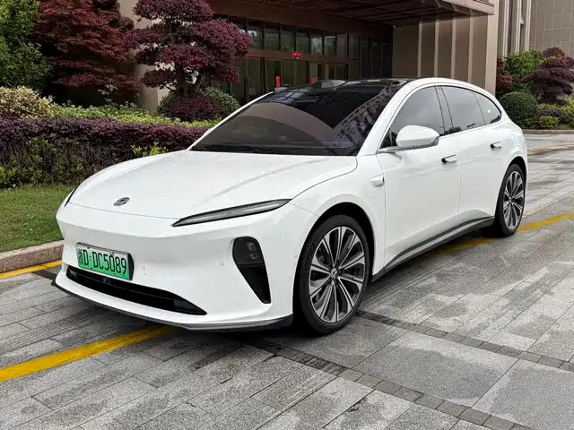 Nio Nio Et5t Nio Et5t 2024 Model 75kwh Touring — фото