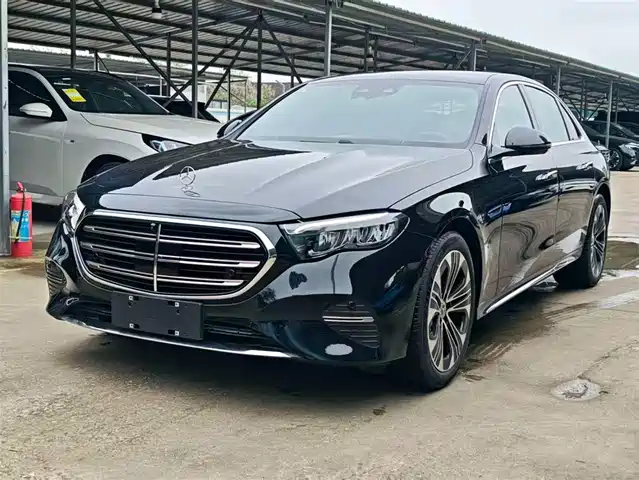 Mercedes-Benz Mercedes-Benz E-Class Mercedes-Benz E-Class 2026 E 300 L Luxury Model — фото
