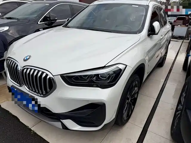 Bmw Bmw X1 Bmw X1 2020 Sdrive20li Fashion Model — фото