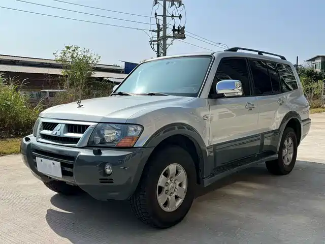 Mitsubishi Pajero Pajero 2011 V73 3.0l At Gls