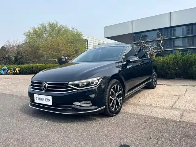 Volkswagen Magotan Magotan 2020 330tsi Dsg Leading Model