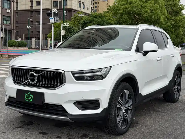 Volvo Volvo Xc40 Volvo Xc40 2021 T4 Four-Wheel Drive Zhiyuan Deluxe Edition — фото