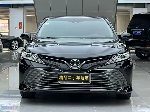 Toyota Camry Camry 2019 2.0g Deluxe Edition National V — фото