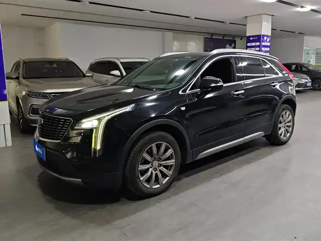 Cadillac Cadillac Xt4 Cadillac XT4 2020 facelift 28T four-wheel drive leading model — фото