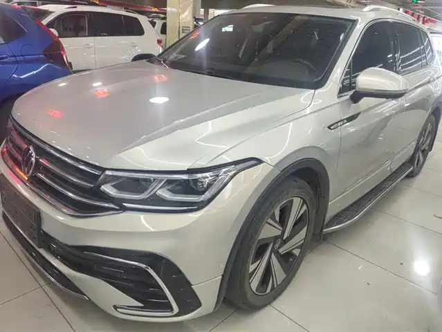 Volkswagen Tiguan L Tiguan L 2023 Facelift 380tsi Automatic Four-Wheel Drive R-Line Flagship Version 7 Seats