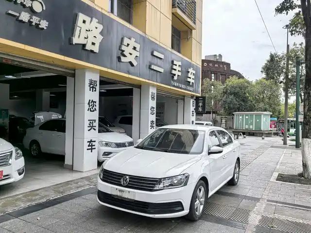 Volkswagen Lavida Lavida 2017 1.6l Manual Fashion Edition — фото