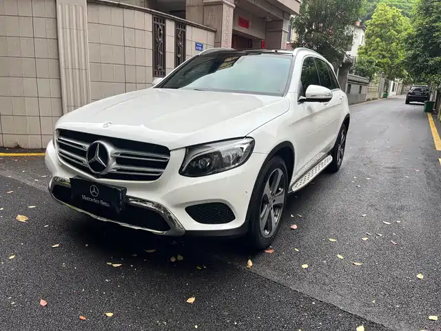 Mercedes-Benz Mercedes-Benz Glc Mercedes-Benz Glc 2016 Glc 300 4matic Dynamic — фото