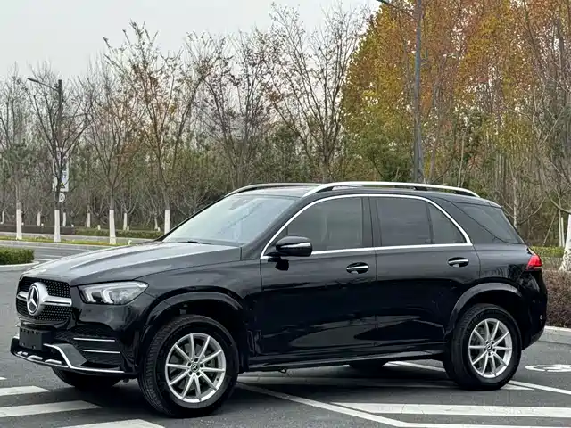 Mercedes-Benz Mercedes-Benz Gle Mercedes-Benz Gle 2020 Facelift Gle 350 4matic Fashion Model — фото
