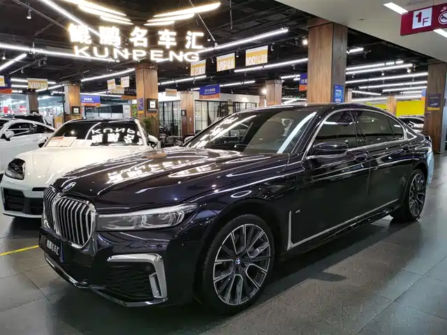Bmw Bmw 7 Series Bmw 7 Series 2019 Facelift 740li Leading M Sports Package — фото