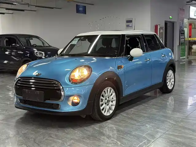 Mini Mini Mini 2015 1.5t Cooper Fun Five-Door Version — фото
