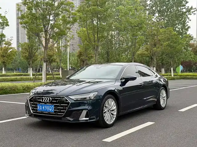 Audi Audi A7l Audi A7l 2022 45 Tfsi S-Line Dream-Building Crystal Package