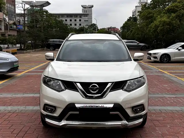 Nissan Qijun — фото