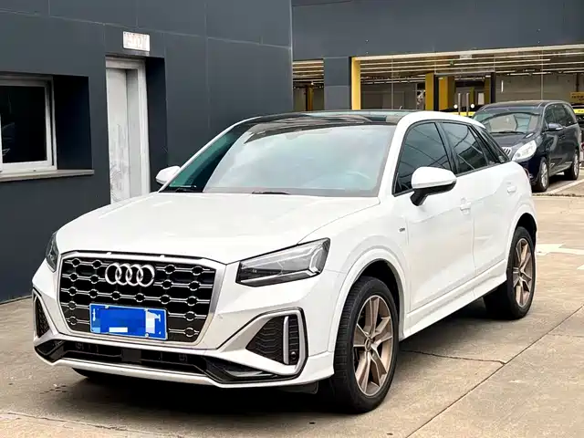 Audi Audi Q2l Audi Q2l 2022 35 Tfsi Fashionable And Elegant — фото