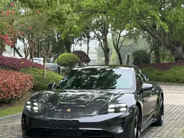 Porsche Taycan Taycan 2019 Taycan 4s