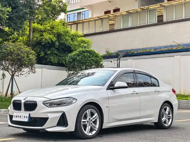 Bmw Bmw 1 Series Bmw 1 Series 2019 118i M Sports Package — фото