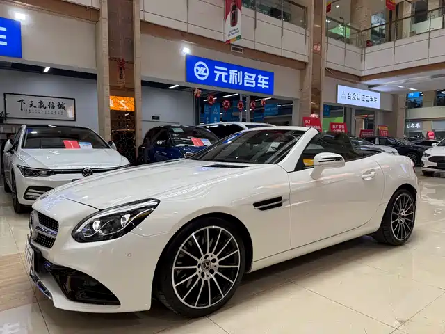 Mercedes-Benz Mercedes Benz Slc Mercedes-Benz Slc 2018 Slc 300 Luxury Sports Model — фото