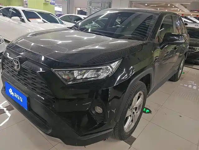 Toyota Rav4 Rongfang Rav4 Rongfang 2022 2.0l Cvt Two-Wheel Drive Fashion Version — фото