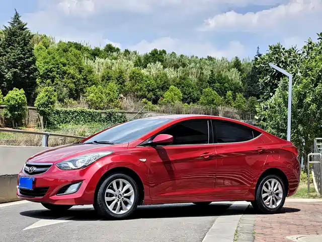 Hyundai Langdong Langdong 2012 1.6l Automatic Fashion Model — фото