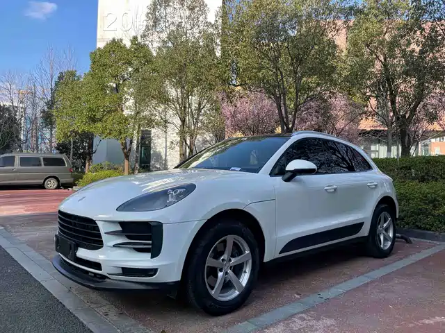 Porsche Macan Macan 2021 Macan 2.0t — фото