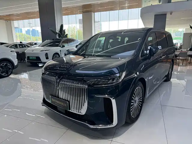 Lantu Automobile Lantu Dreamer Lantu Dreamer 2025 Phev Four-Wheel Drive Flagship Kunpeng Version — фото