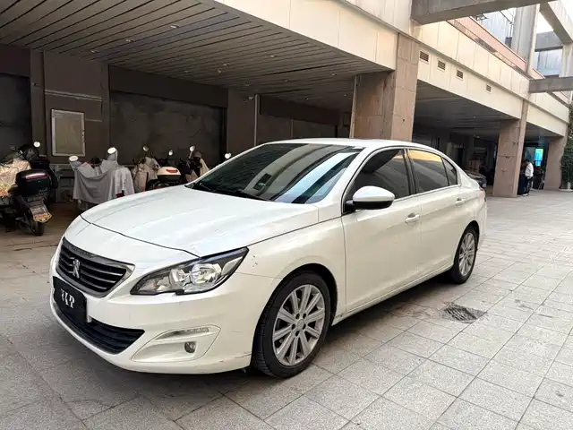 Peugeot Peugeot 408 Peugeot 408 2014 1.8l Automatic Luxury Version