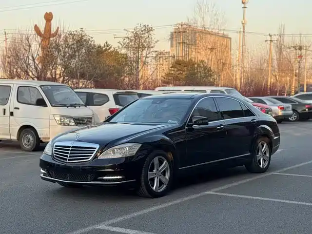 Mercedes-Benz Mercedes Benz S Class Mercedes-Benz S-Class 2012 S 300 L Luxury Grand Edition — фото