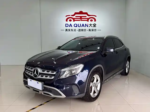 Mercedes-Benz Mercedes-Benz Gla Mercedes-Benz Gla 2018 Gla 200 Fashion Model — фото