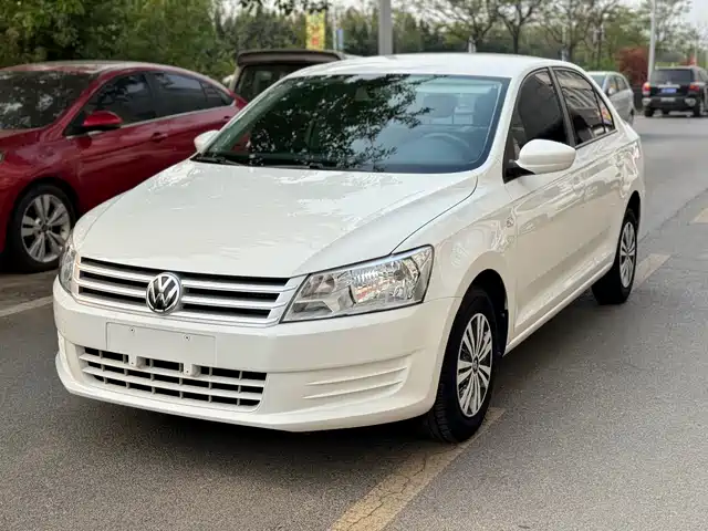 Volkswagen Santana Santana 2015 1.6l Manual Fashion Edition — фото