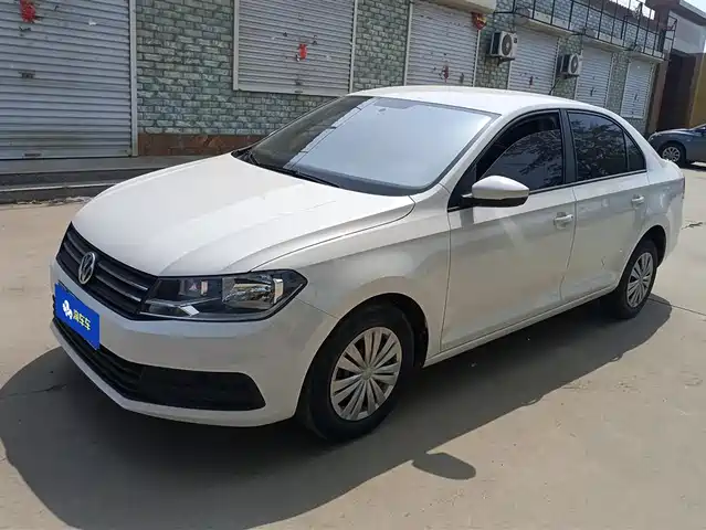 Volkswagen Santana Santana 2016 1.4l Manual Fashion Edition — фото