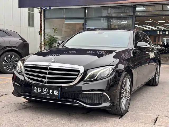 Mercedes-Benz Mercedes-Benz E-Class Mercedes-Benz E-Class 2020 Facelift E 300 L Special Edition — фото