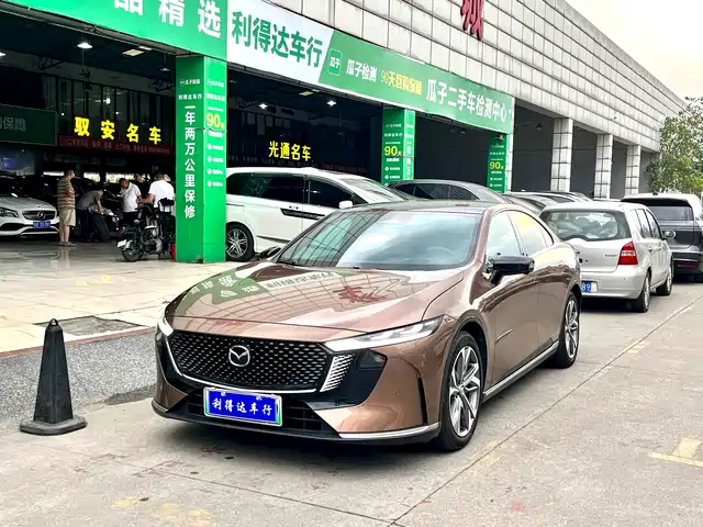 Mazda Mazda EZ-6 Mazda Ez-6 2024 Extended Range 200 Smart Version — фото