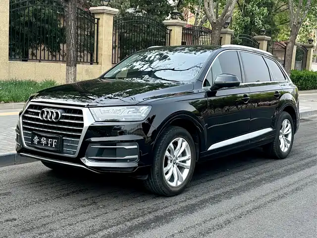 Audi Audi Q7 Audi Q7 2019 45 Tfsi Comfort Type