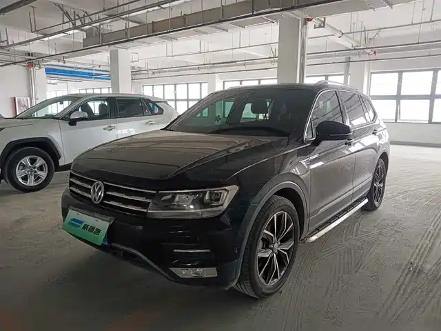 Volkswagen Tiguan L Tiguan L 2020 330tsi Automatic Two-Wheel Drive Smart Luxury Version National Vi — фото