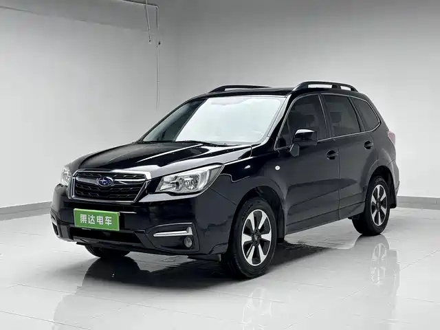 Subaru Forest Man Forester 2016 2.0i Deluxe Navigation Edition — фото