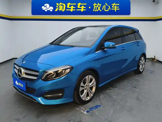 Mercedes-Benz Mercedes Benz B Class Mercedes-Benz B-Class 2015 B 200 Fashion Model — фото