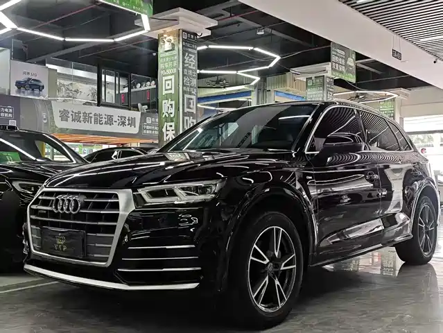 Audi Audi Q5l Audi Q5l 2020 Facelift 40 Tfsi Enjoys Fashionable Style — фото