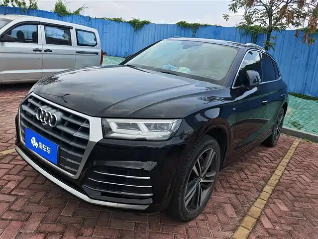 Audi Audi Q5l Audi Q5l 2020 45 Tfsi Exclusive Sports Model