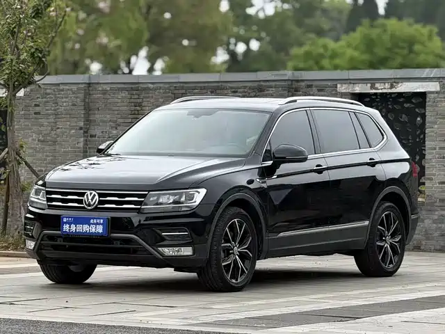 Volkswagen Tiguan L Tiguan L 2019 330tsi Automatic Two-Wheel Drive Smart Luxury Version National Vi