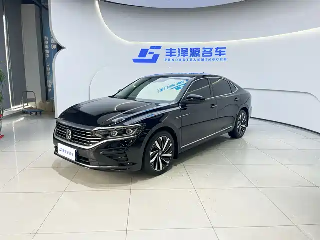 Volkswagen Passat Passat 2023 330tsi Premium Edition — фото