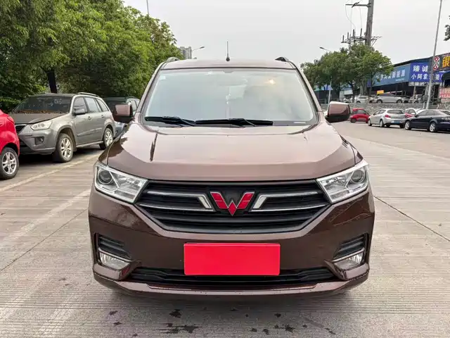 Wuling Motors Wuling Hongguang Wuling Hongguang 2021 1.5l S Comfort Lar