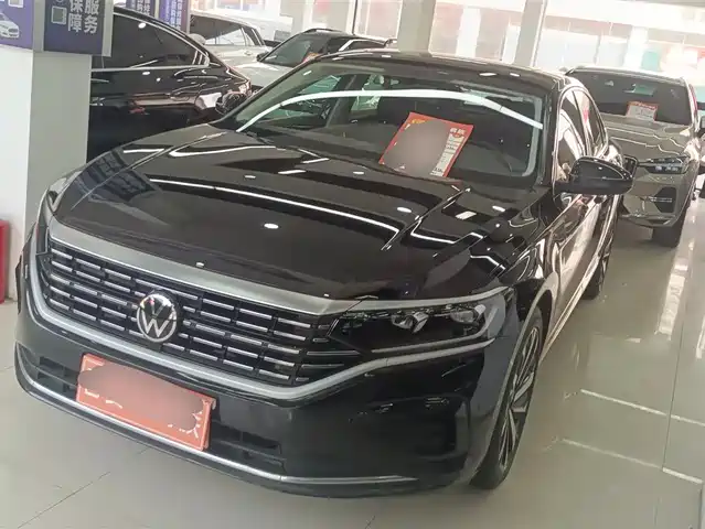 Volkswagen Passat Passat 2023 Facelift 330tsi Elite Edition — фото