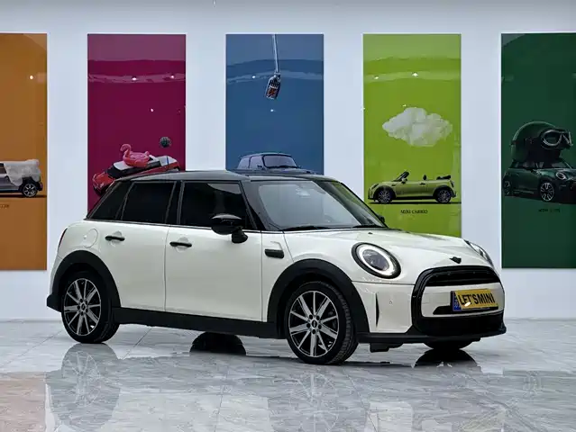 Mini Mini Mini 2022 1.5t Cooper Artist — фото