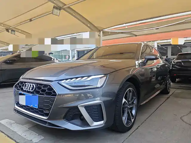 Audi Audi A4l Audi A4l 2021 40 Tfsi Advanced Life Edition — фото