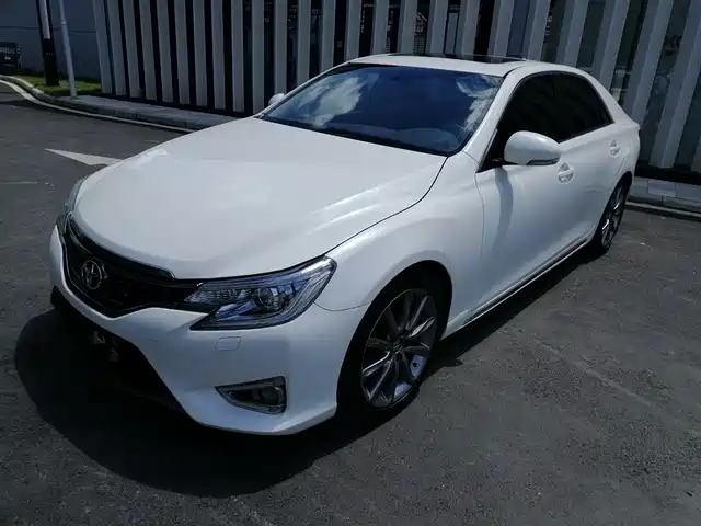 Toyota Ruizhi Ruizhi 2013 2.5v Shangrui Version — фото