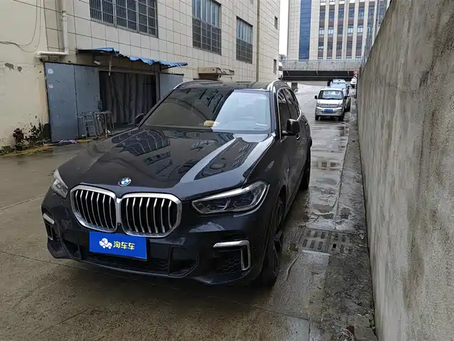 Bmw Bmw X5 Bmw X5 2022 Xdrive 40li M Sports Package — фото