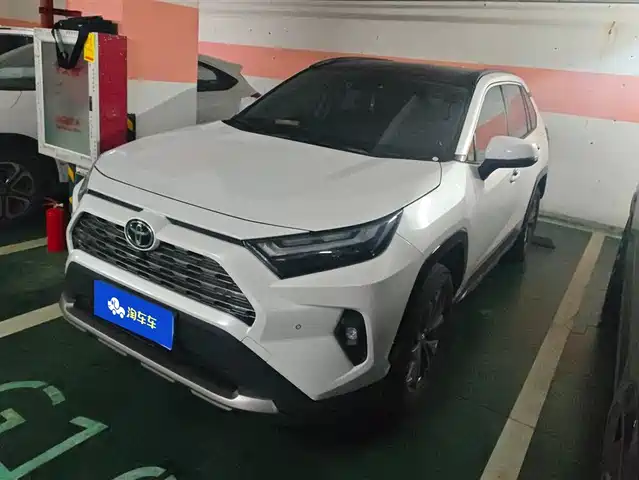 Toyota Rav4 Rongfang Rav4 Rongfang 2024 2.0l Cvt Two-Wheel Drive Fashion Plus Version — фото